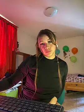 Miss oliviaa online show from 04-22-26, 07:15