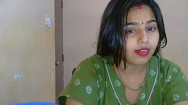 Sweet-Rani online show from 04-15-26, 06:04