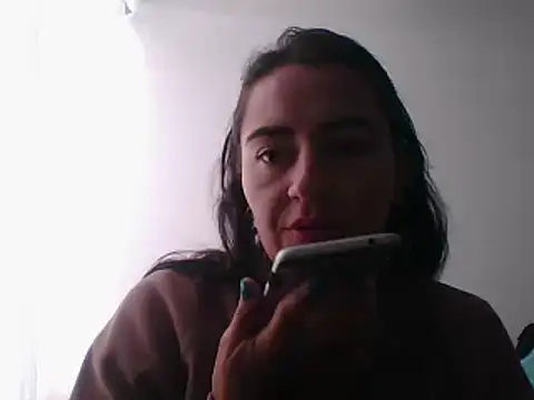 Snapshot of _karlie_kloss_ chatting on 01-13-25, 06:27 karlie kloss online show from 01-13-25, 06:27