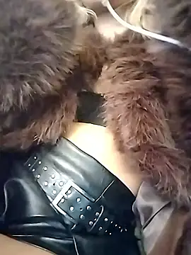 Snapshot of fofinhaa12 chatting on 01-08-26, 10:45 fofinhaa12 online show from 01-08-26, 10:45