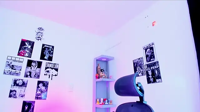 Johhan  Lee online show from 04-15-26, 06:26