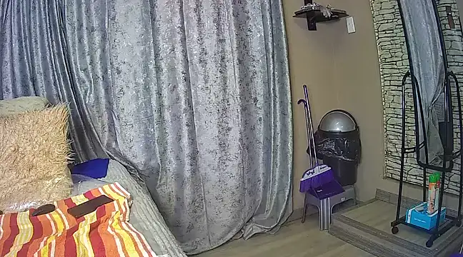 ThickianaRider online show from 03-01-25, 01:32