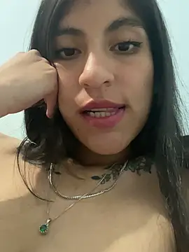 Snapshot of Sweett_Sarita chatting on 01-05-25, 03:00 Sweett Sarita online show from 01-05-25, 03:00