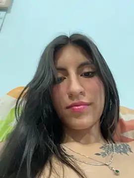 Snapshot of Sweett_Sarita chatting on 01-12-25, 06:06 Sweett Sarita online show from 01-12-25, 06:06