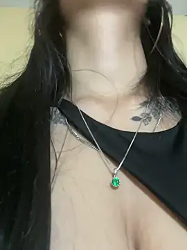 Snapshot of Sweett_Sarita chatting on 03-05-25, 02:25 Sweett Sarita online show from 03-05-25, 02:25