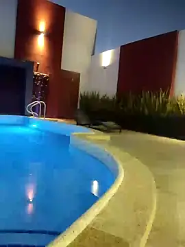 Snapshot of MegannMyerss chatting on 01-22-25, 11:21 MegannMyerss online show from 01-22-25, 11:21