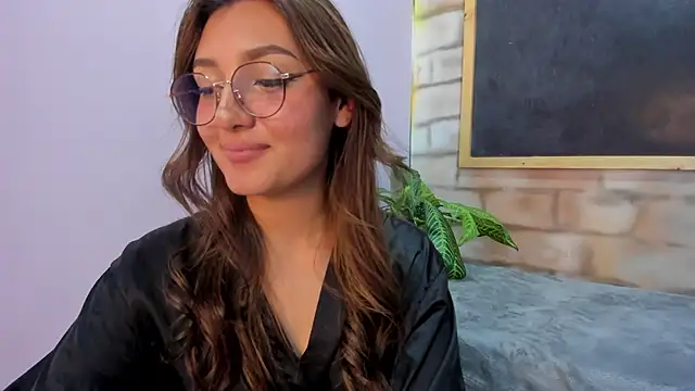 Afrodita Shalom online show from 01-17-25, 04:47