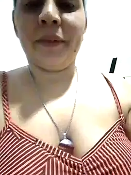 MirandaSoto online show from 02-26-25, 03:21