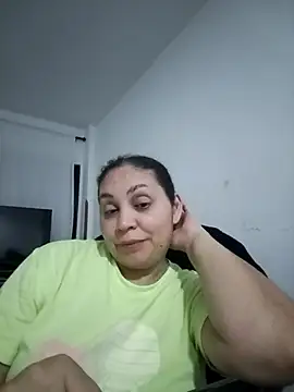 MirandaSoto online show from 09-11-25, 04:12