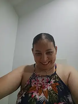 MirandaSoto online show from 06-20-26, 04:15
