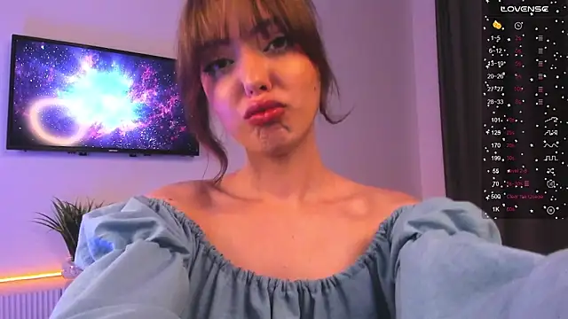 Snapshot of ellyford chatting on 01-31-25, 05:21 ellyford online show from 01-31-25, 05:21