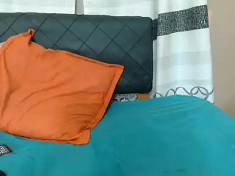 Snapshot of MilkyTitties chatting on 03-07-25, 07:52 MilkyTitties online show from 03-07-25, 07:52