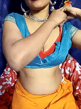 Snapshot of Stripy_Doll chatting on 01-26-25, 12:22 Stripy Doll online show from 01-26-25, 12:22