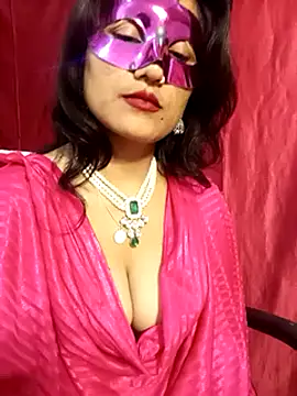 Snapshot of Stripy_Doll chatting on 02-12-25, 07:56 Stripy Doll online show from 02-12-25, 07:56