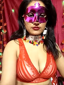 Snapshot of Stripy_Doll chatting on 02-27-25, 10:59 Stripy Doll online show from 02-27-25, 10:59
