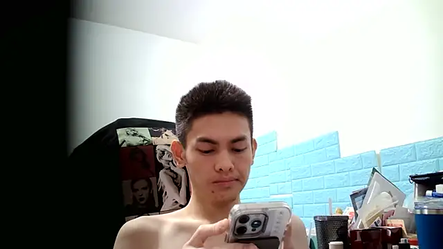 Snapshot of thisisbook_223 chatting on 11-07-25, 09:37 thisisbook 223 online show from 11-07-25, 09:37