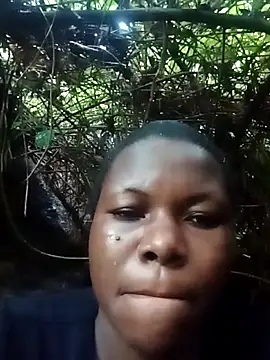 Snapshot of Danny_lady chatting on 12-21-25, 05:14 Danny lady online show from 12-21-25, 05:14