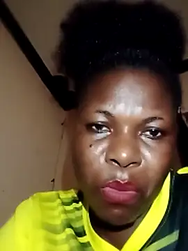 Snapshot of Danny_lady chatting on 02-12-26, 12:22 Danny lady online show from 02-12-26, 12:22