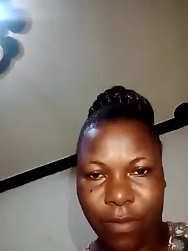 Snapshot of Danny_lady chatting on 02-24-26, 04:21 Danny lady online show from 02-24-26, 04:21