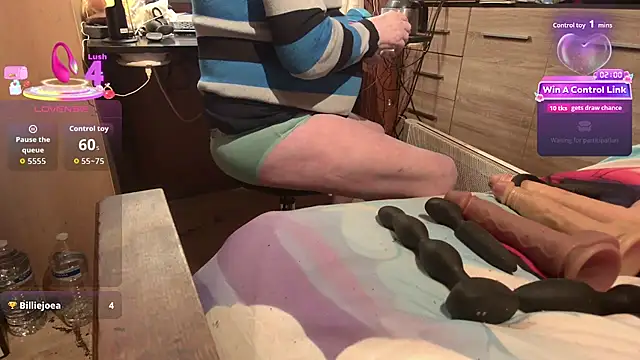 misteryman1956 online show from 01-05-26, 05:27