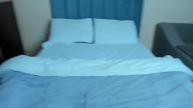 Mimi Mira online show from 01-22-25, 11:23