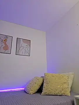 VictoriaEvaans  online show from 12-26-24, 11:03