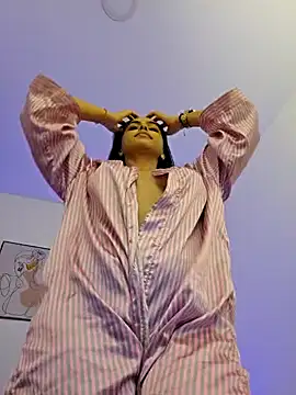 VictoriaEvaans  online show from 01-11-25, 09:46