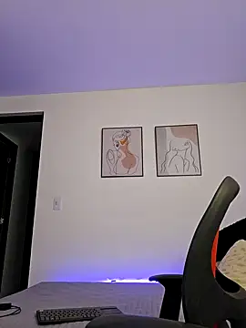 VictoriaEvaans  online show from 01-25-25, 12:17