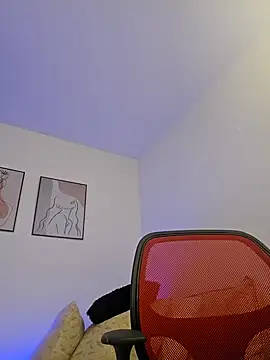 VictoriaEvaans  online show from 03-22-25, 10:48