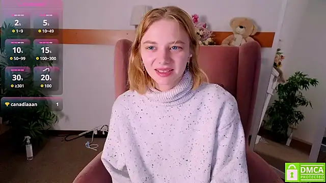 Snapshot of MirraBellanta chatting on 12-18-25, 11:00 MirraBellanta online show from 12-18-25, 11:00