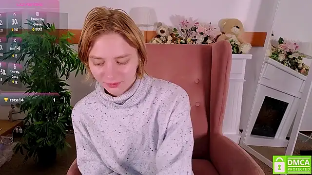 Snapshot of MirraBellanta chatting on 01-08-26, 11:07 MirraBellanta online show from 01-08-26, 11:07