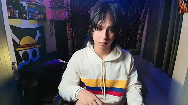 Snapshot of kairozz chatting on 06-17-26, 10:39 kairozz online show from 06-17-26, 10:39