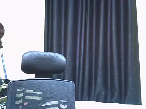 Horny-slut  online show from 10-30-25, 09:22