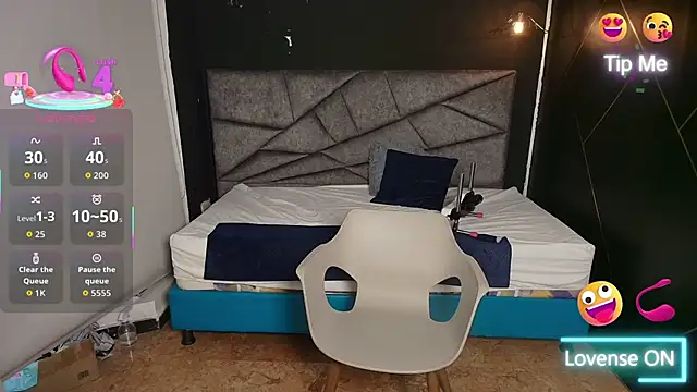 Snapshot of NatashaMason_ chatting on 09-23-25, 12:08 NatashaMason online show from 09-23-25, 12:08