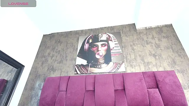 nicole  parker1 online show from 10-04-25, 07:23