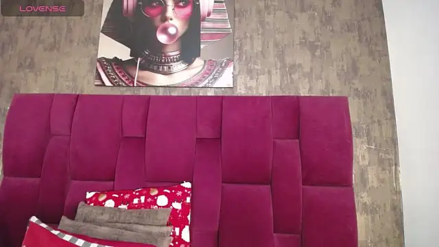 Snapshot of nicole__parker1 chatting on 01-15-26, 06:44 nicole parker1 online show from 01-15-26, 06:44