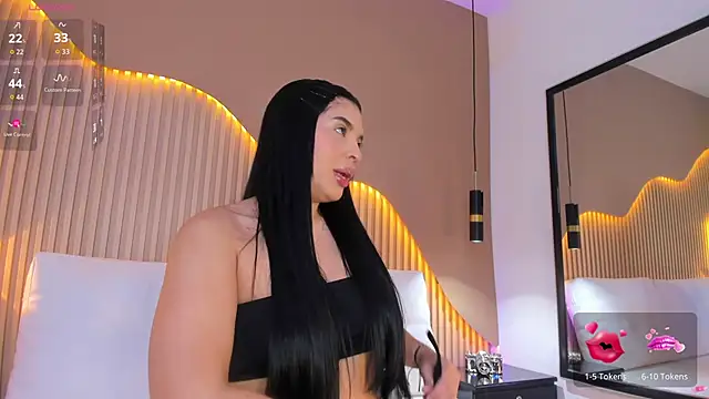 Snapshot of RenataJhonson_ chatting on 03-08-26, 03:05 RenataJhonson online show from 03-08-26, 03:05