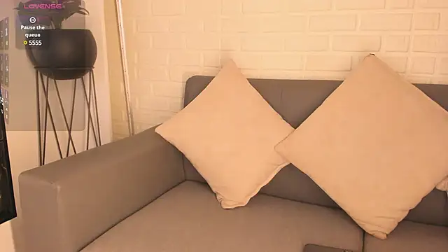 karina gomez 18 online show from 02-24-25, 02:19