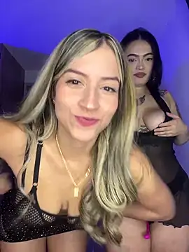 Snapshot of Issabela_G1 chatting on 03-02-25, 03:34 Issabela G1 online show from 03-02-25, 03:34