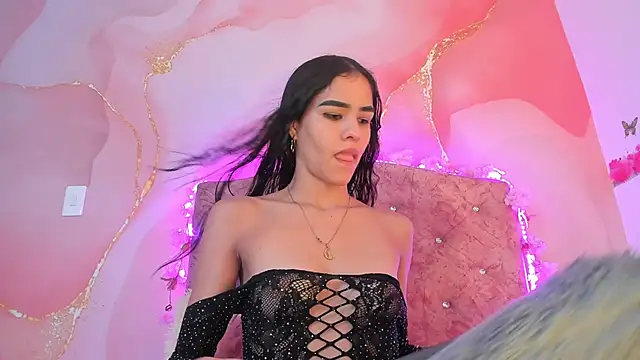 Bella  sweet online show from 01-17-25, 01:04