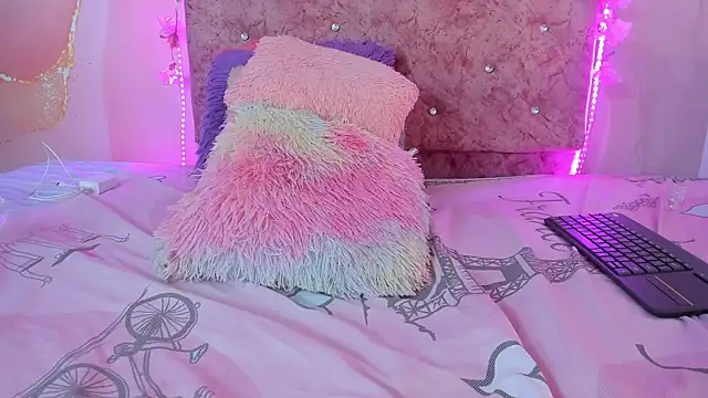 Bella  sweet online show from 02-08-25, 09:46