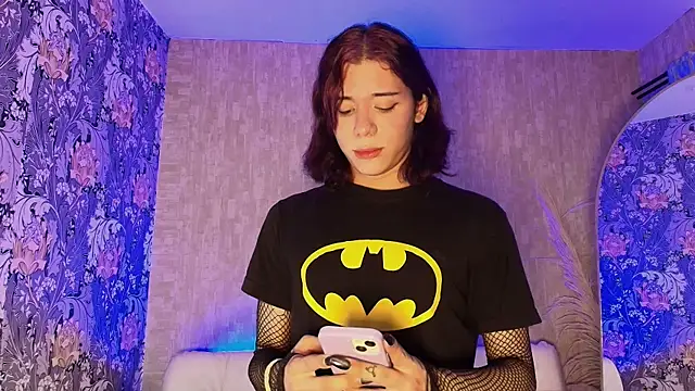 Snapshot of pixy_20 chatting on 01-09-26, 05:21 pixy 20 online show from 01-09-26, 05:21