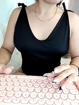 Nanda Vixen online show from 09-15-25, 10:32