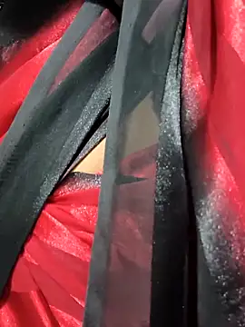 Snapshot of Lily_Baby_ chatting on 11-23-25, 04:34 Lily Baby online show from 11-23-25, 04:34