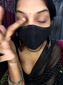 Snapshot of Sexy-ashi chatting on 01-16-25, 05:21 Sexy-ashi online show from 01-16-25, 05:21