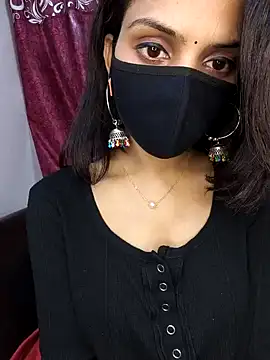 Snapshot of Sexy-ashi chatting on 02-08-25, 09:13 Sexy-ashi online show from 02-08-25, 09:13