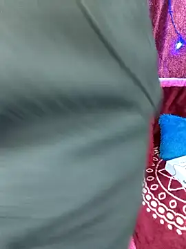 Snapshot of Sexy-ashi chatting on 03-18-25, 06:03 Sexy-ashi online show from 03-18-25, 06:03