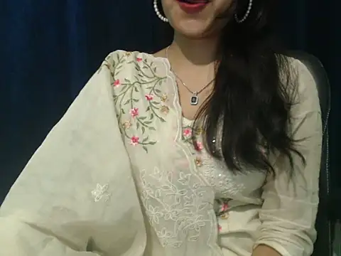 Yashi online show from 03-17-26, 03:37