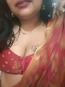 Snapshot of Ashwini_Gowda_91 chatting on 12-08-24, 05:55 Ashwini Gowda 91 online show from 12-08-24, 05:55