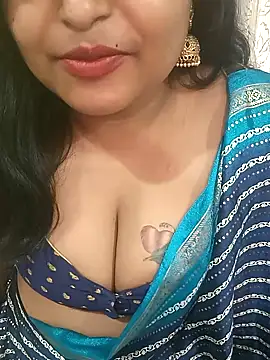 Snapshot of Ashwini_Gowda_91 chatting on 01-29-25, 07:46 Ashwini Gowda 91 online show from 01-29-25, 07:46